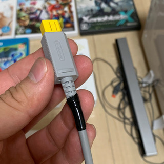 WiiU 本体と　マリオカート　スマブラ　ゼノブレイドクロス　Wiiスポーツの画像