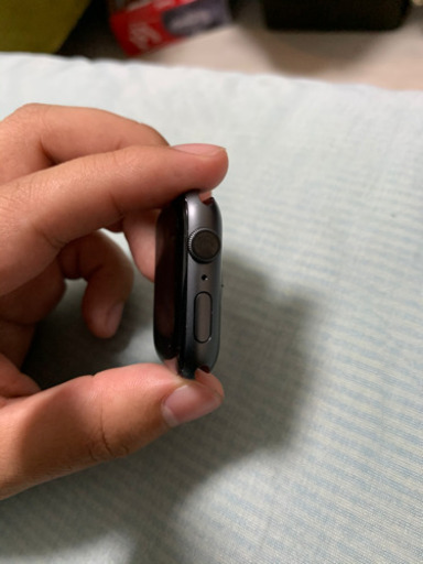 【Apple Watch4】GPSモデル　良品⭐️【純正バンド付き】