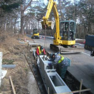 急募❗️ 群馬県嬬恋村、河川災害復旧工事、職長、オペ、作業スタッフの画像