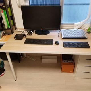 IKEAの仕事用デスク！ニトリのチェアーセットです！