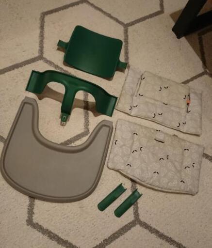 STOKKE ストッケ ベビーセット トレイ クラシッククッション のセット
