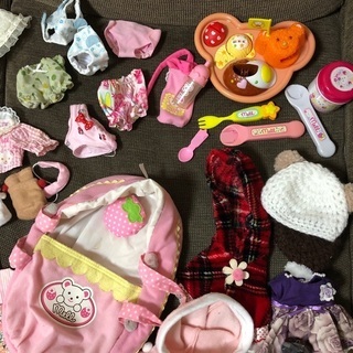 メルちゃんグッズを中心にセットにしてお譲りします。の画像
