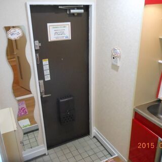 🌸初期費用3万円台〜　大家直接募集アパート『ジュネパレス草加』、駅徒歩約９分🌸保証人不要🌸敷金礼金ゼロ円🌸、家賃当月分無料！保証料、仲介手数料一部負担★角部屋　101　1K★開放的ロフトあり、コンビニ1分、獨協大生オススメ！敷地の前に別途月極駐車場あり！キレイな室内！草加市　獨協大学前駅　賃貸　松原団地駅 草加駅 新田駅　敷礼０ − 埼玉県