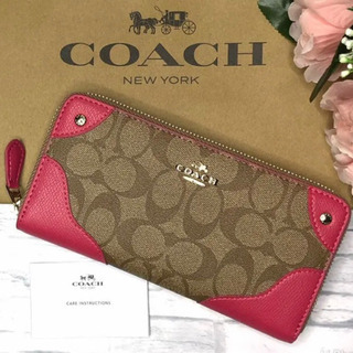 《新品未使用》COACH コーチ 長財布ピンク