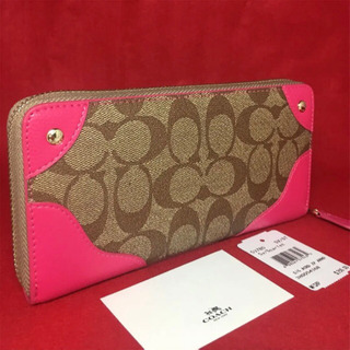 《新品未使用》COACH コーチ 長財布ピンクの画像