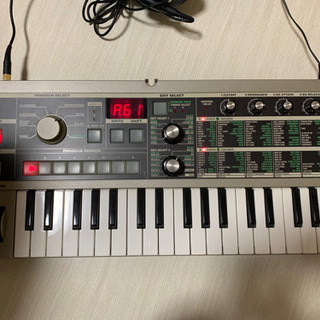 micro KORG シンセサイザー　37建