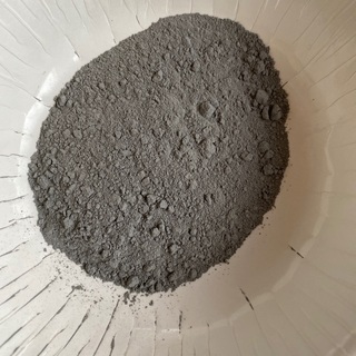 無料　タイル目地材（モルタル）の画像