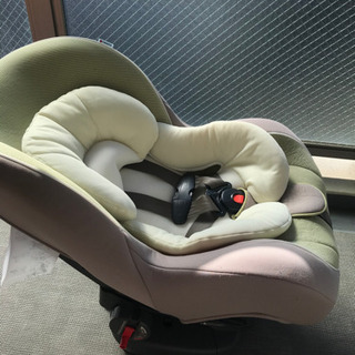 タカタチャイルドシート新生児からの画像
