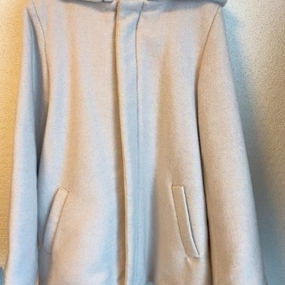 ロペピクニックのアイボリーコート