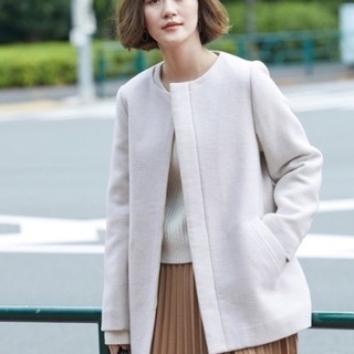 ロペピクニックのアイボリーコートの画像