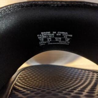 【SOLD】NIKE サンダル【新品、未使用】の画像