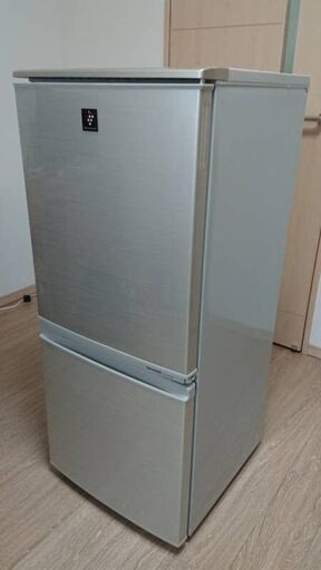 SHARP　シャープ　冷蔵庫