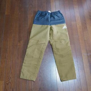 adidas裏ボアパンツ　150cm