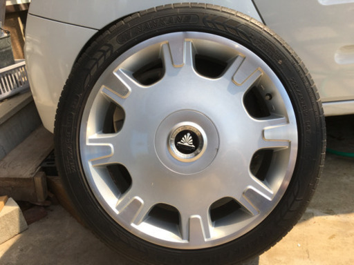 値下げしました、19インタイヤ付き、オマケ16インタイヤ付き計8本