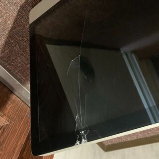 iMac 2010 27インチ ディスプレイ割れの画像