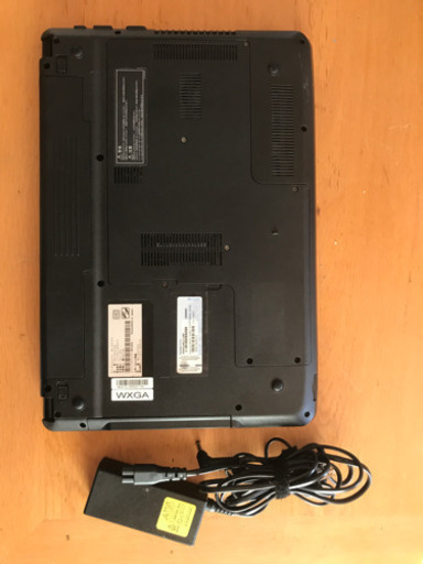 (予約済）特価！EPSON Endeavor3500e ②　Core i5　高速 新品SSD　新品バッテリー装着　Win10 pro 