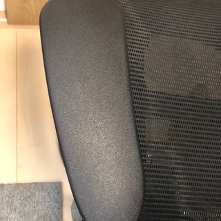 【値下】オカムラ コンテッサ 専用肘パッド（左肘用）モデル1 ネ...