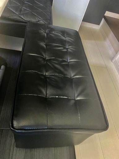 黒レザーのスツール★値下げ