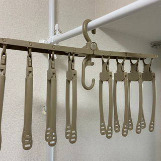 突っ張り物干し竿　伸縮式の画像