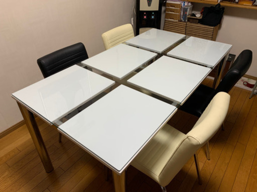 ガラスダイニングテーブルセット 椅子4脚付き【決まりました】