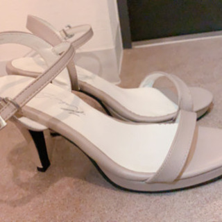 サンダル　レディース　ベージュ 美品