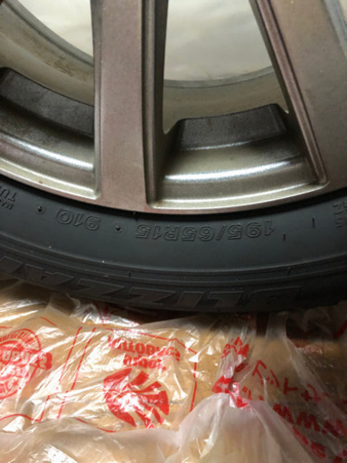 今日のみ8000円195／65r15スタッドレス4本