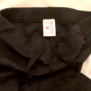 新品未使用 スリムウォーク スキニー ルームウェア Mの画像