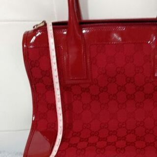 美品  GUCCIのハンドバックの画像
