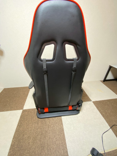 美品ゲーミングチェア（座椅子）、ローデスクあり