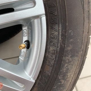 タイヤ、アルミ付き！14インチ.4本セットの画像