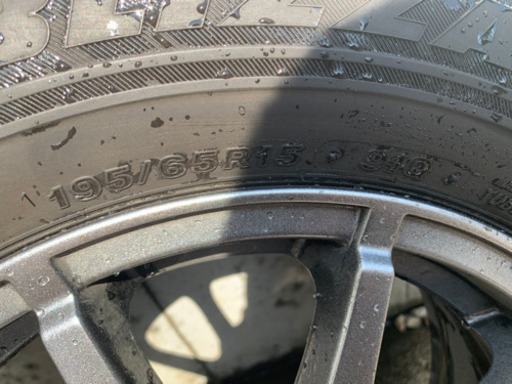 195 65R15  スタッドレスタイヤ
