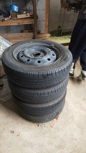 15インチ　ホイール4本セット！　タイヤ付！175/65R15