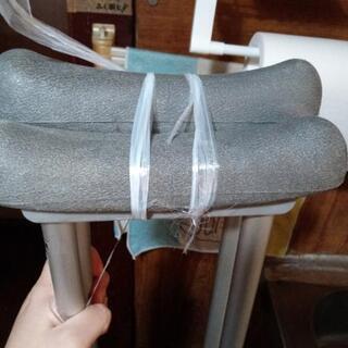 松葉杖　もらってくださいの画像