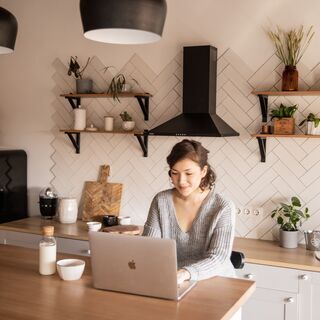 GLOVER (グローバー) 英会話の画像