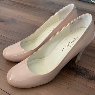 JILLSTUARTのエナメルパンプス
