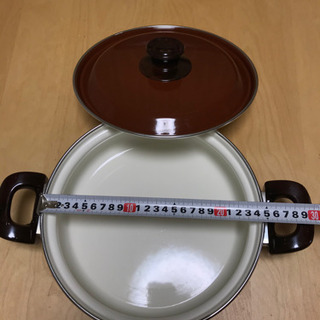 未使用品　ホーロー鍋　の画像