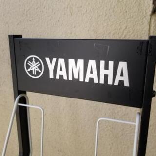 YAMAHA　カタログスタンド　店舗などにの画像