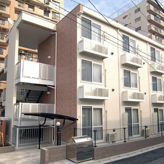 1ヵ⽉無料▲三河島駅徒歩7分／千代⽥線「町屋」駅歩13分▲バストイレ別