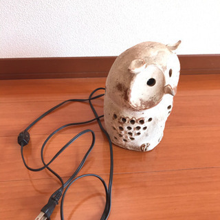 フクロウ　間接照明