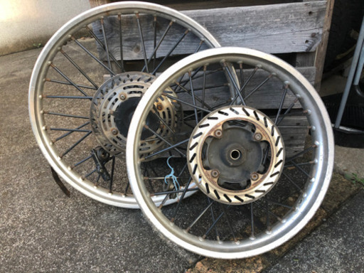 XLR250 MD16のノーマルホイール
