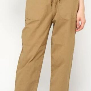 未使用のブランド・パンツ等々あげます。の画像