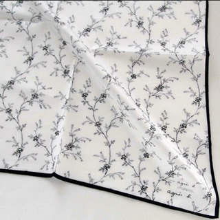 アニエスベー ハンカチの画像