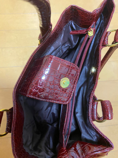 美品　クロコダイル式カバン