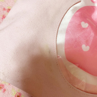 〈お取引中〉いちごトート 缶バッチ4点 ブロマイド おまけ2点の画像