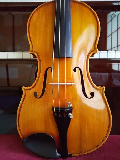 今回値下げして出品・少し小ぶりで良く響く◆独1992年製　４／４◆