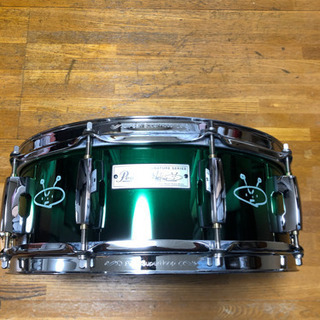 pearl モーガン・ローズ スネア　14×5インチ スチールシェル