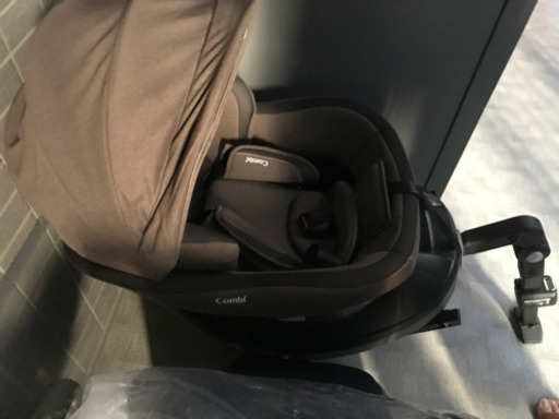 【コンビ】2018年購入　クルムーブスマート　エッグクッション