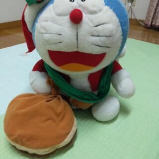 クリスマスプレゼントにも良いかもドラえもん＆サンタさん服の画像