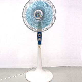 そこそこ大きな扇風機  レトロ