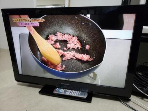 【020920】デジタルハイビジョン液晶テレビ♦VIERA(ビエラ)♦Panasonic（パナソニック）♦TH-L32C3♦11年式♦リモコン付♦